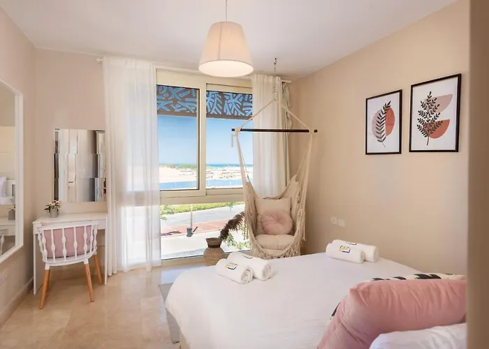 Chilled & Serene 1bdr Mangroovy Pool & Sea View Daire Hurgada