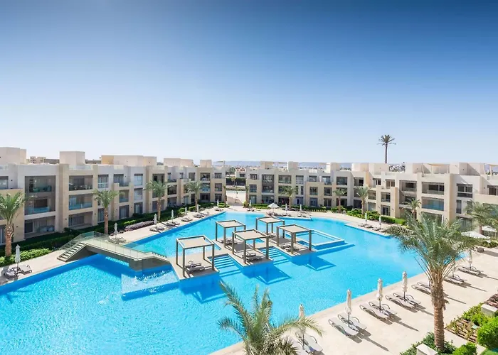 Chilled & Serene 1bdr Mangroovy Pool & Sea View
