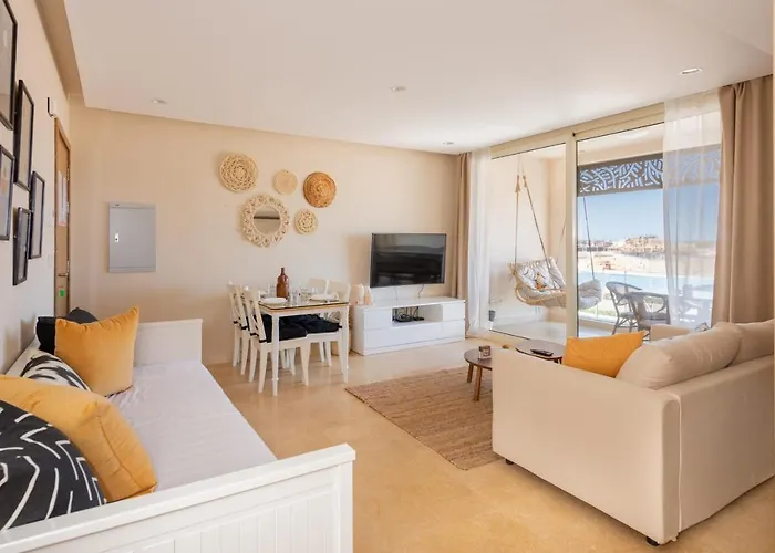 Daire Chilled & Serene 1bdr Mangroovy Pool & Sea View Hurgada