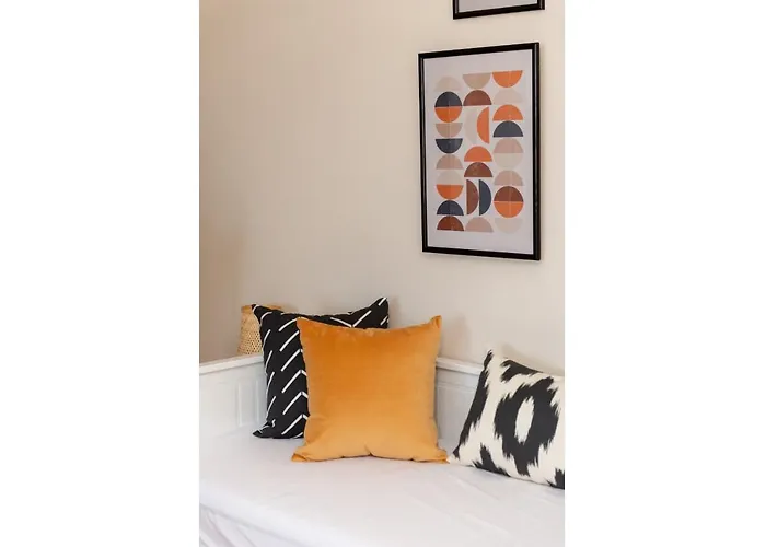 Chilled & Serene 1bdr Mangroovy Pool & Sea View Daire *