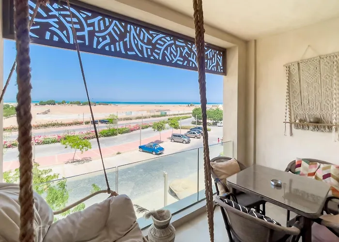 Chilled & Serene 1bdr Mangroovy Pool & Sea View Daire Hurgada